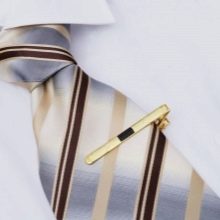 Що подарувати начальнику? Найкращі подарунки для чоловіка-керівника від колективу, гуртка і годинник для директора. Які ручки і іграшки можна вручити шефові?