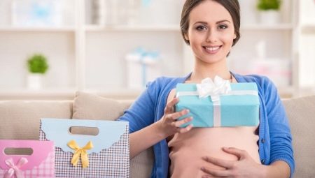 Що подарувати вагітній подрузі? Ідеї подарунків на день народження подруги і її малюка, корисні презенти для майбутньої мами