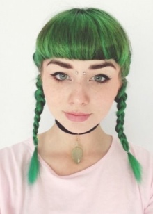 Сережка в ніс (101 фото): як вставити золоті сережки в ніс, кільце, обманка та інші популярні види