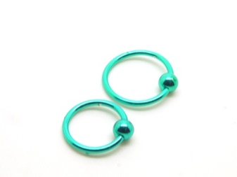 Сережка в ніс (101 фото): як вставити золоті сережки в ніс, кільце, обманка та інші популярні види