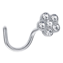 Сережка в ніс (101 фото): як вставити золоті сережки в ніс, кільце, обманка та інші популярні види