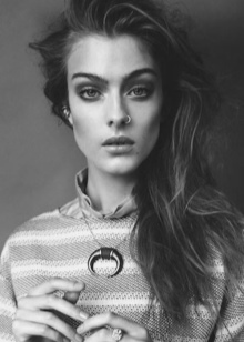 Сережка в ніс (101 фото): як вставити золоті сережки в ніс, кільце, обманка та інші популярні види