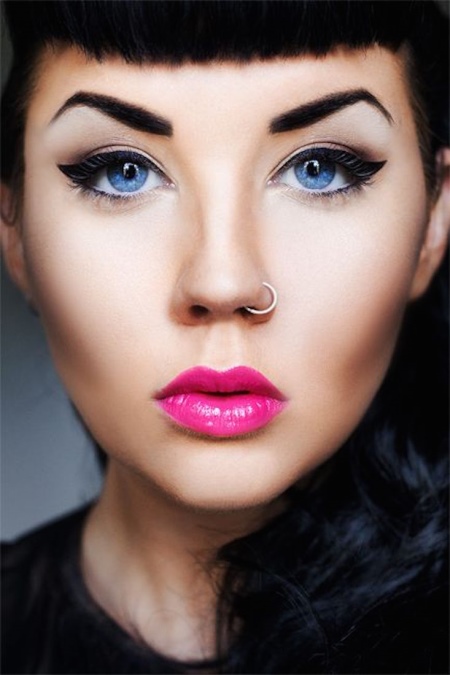 Сережка в ніс (101 фото): як вставити золоті сережки в ніс, кільце, обманка та інші популярні види