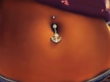 Сережки (143 фото): модні сережки 2020, які краще виглядають у вухах, моделі з полімерної глини, стильні сережки фріволіте і хрести