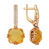 Сережки (143 фото): модні сережки 2020, які краще виглядають у вухах, моделі з полімерної глини, стильні сережки фріволіте і хрести