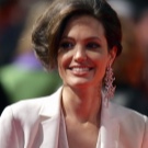 Сережки-біжутерія (68 фото): великі вечірні і великі повсякденні моделі, красиві і модні образи з люстрами