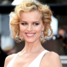 Сережки-біжутерія (68 фото): великі вечірні і великі повсякденні моделі, красиві і модні образи з люстрами