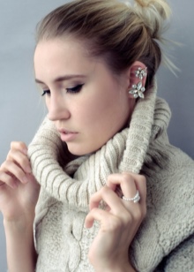 Сережки-біжутерія (68 фото): великі вечірні і великі повсякденні моделі, красиві і модні образи з люстрами