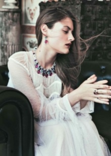 Сережки Bulgari (72 фото): сережки від іменитого бренду – скарб на ваших вухах