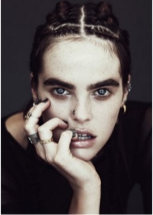 Сережки для пірсингу (94 фото): моделі сережок для вушок, пупка і носа, золоті для мови і губ та інші види