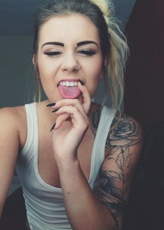 Сережки для пірсингу (94 фото): моделі сережок для вушок, пупка і носа, золоті для мови і губ та інші види