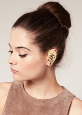 Сережки кафи (87 фото): як носити моделі на всі вухо із золота і срібла, як вони називаються і що це таке, види та відгуки