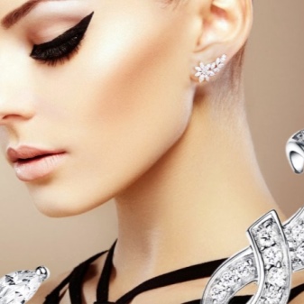 Сережки кафи (87 фото): як носити моделі на всі вухо із золота і срібла, як вони називаються і що це таке, види та відгуки