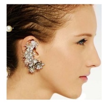 Сережки кафи (87 фото): як носити моделі на всі вухо із золота і срібла, як вони називаються і що це таке, види та відгуки