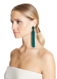 Сережки Oscar de la Renta (71 фото): моделі з бісеру та кришталю від модного будинку Оскар де ла Рента