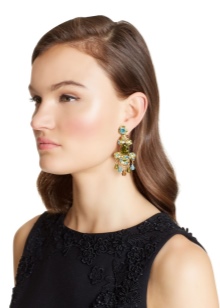 Сережки Oscar de la Renta (71 фото): моделі з бісеру та кришталю від модного будинку Оскар де ла Рента