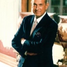 Сережки Oscar de la Renta (71 фото): моделі з бісеру та кришталю від модного будинку Оскар де ла Рента