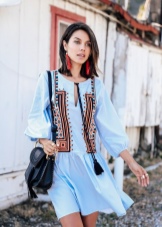 Сережки Oscar de la Renta (71 фото): моделі з бісеру та кришталю від модного будинку Оскар де ла Рента