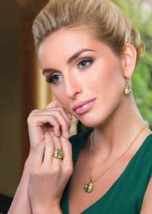 Сережки з агатом (59 фото): моделі з зеленим агатом в сріблі, золоті і срібні сережки з чорним агатом