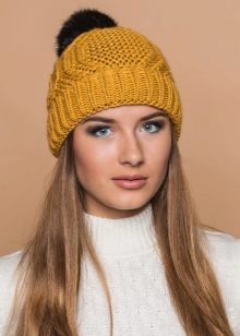 Шапка з косами (78 фото): з градієнтом, з відворотом, з товстої пряжі, з вушками