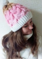 Шапка з косами (78 фото): з градієнтом, з відворотом, з товстої пряжі, з вушками