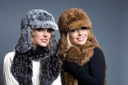 Шапка з козирком (83 фото): кепка і балаклава, теплі моделі з козирком