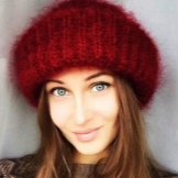 Шапка з відворотом (67 фото): модель зефирка, з англійської гумкою з двома вилогами, з великим широким коміром