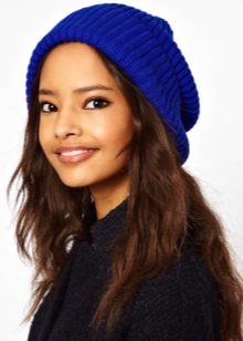 Шапка з відворотом (67 фото): модель зефирка, з англійської гумкою з двома вилогами, з великим широким коміром