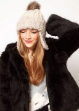 Шапка з відворотом (67 фото): модель зефирка, з англійської гумкою з двома вилогами, з великим широким коміром