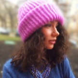 Шапка з відворотом (67 фото): модель зефирка, з англійської гумкою з двома вилогами, з великим широким коміром