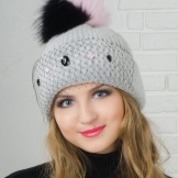 Шапка з відворотом (67 фото): модель зефирка, з англійської гумкою з двома вилогами, з великим широким коміром