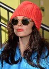 Шапка з візерунком золота коса (83 фото): з тінню, з градієнтом, з об’ємними косами