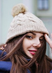 Шапка з візерунком золота коса (83 фото): з тінню, з градієнтом, з об’ємними косами