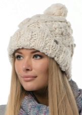 Шапка з візерунком золота коса (83 фото): з тінню, з градієнтом, з об’ємними косами