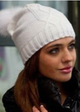 Шапка з візерунком золота коса (83 фото): з тінню, з градієнтом, з об’ємними косами