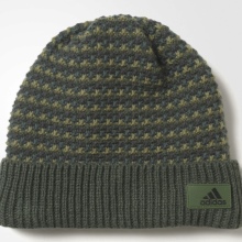 Шапки Адідас (89 фото): чоловічі, жіночі, дитячі зимові шапки Adidas, вушанки