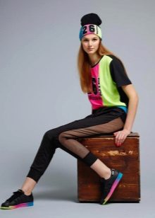 Шапки Адідас (89 фото): чоловічі, жіночі, дитячі зимові шапки Adidas, вушанки