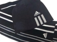 Шапки Адідас (89 фото): чоловічі, жіночі, дитячі зимові шапки Adidas, вушанки