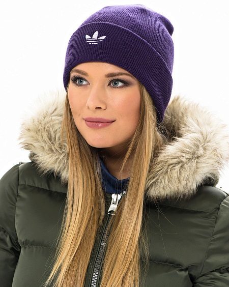 Шапки Адідас (89 фото): чоловічі, жіночі, дитячі зимові шапки Adidas, вушанки
