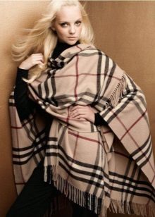 Шарф Барбері (52 фото): оригінальні моделі від Burberry, в клітку, як їх зав’язати, як відрізнити від підробки кашеміровий шарф
