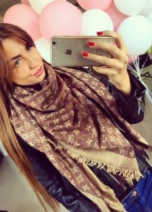 Шарф Луї Віттон (52 фото): оригінальні шарфи та копії від louis vuitton, як зав’язати жіночі моделі, як відрізнити від підробки