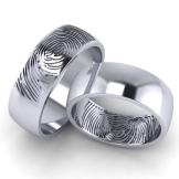 Широкі обручки (57 фото): гладкі парні моделі, оригінальні жіночі весільні кільця