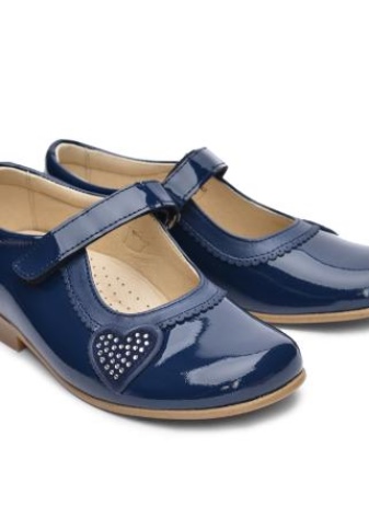Шкільні туфлі (57 фото): красиві моделі в школу для дівчаток