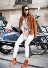 Шкіряні черевики (132 фото): жіночі моделі з натуральної шкіри, варіанти з захисним підноском, чорні шкіряні черевики