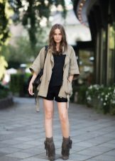 Шкіряні черевики (132 фото): жіночі моделі з натуральної шкіри, варіанти з захисним підноском, чорні шкіряні черевики