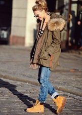 Шкіряні черевики (132 фото): жіночі моделі з натуральної шкіри, варіанти з захисним підноском, чорні шкіряні черевики