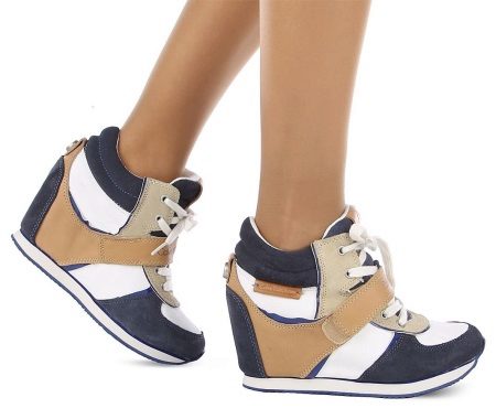 Шкіряні кросівки (69 фото): моделі з натуральної шкіри, як випрати і доглядати, кросівки великого розміру замшеві