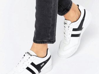 Шкіряні кросівки (69 фото): моделі з натуральної шкіри, як випрати і доглядати, кросівки великого розміру замшеві