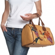 Шкіряні сумки ручної роботи (68 фото): вироби з натуральної шкіри, дизайнерські, авторські моделі