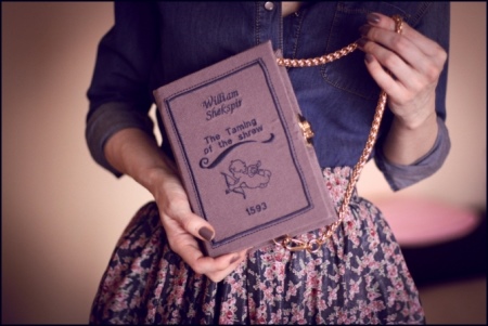 Шкіряні сумки ручної роботи (68 фото): вироби з натуральної шкіри, дизайнерські, авторські моделі